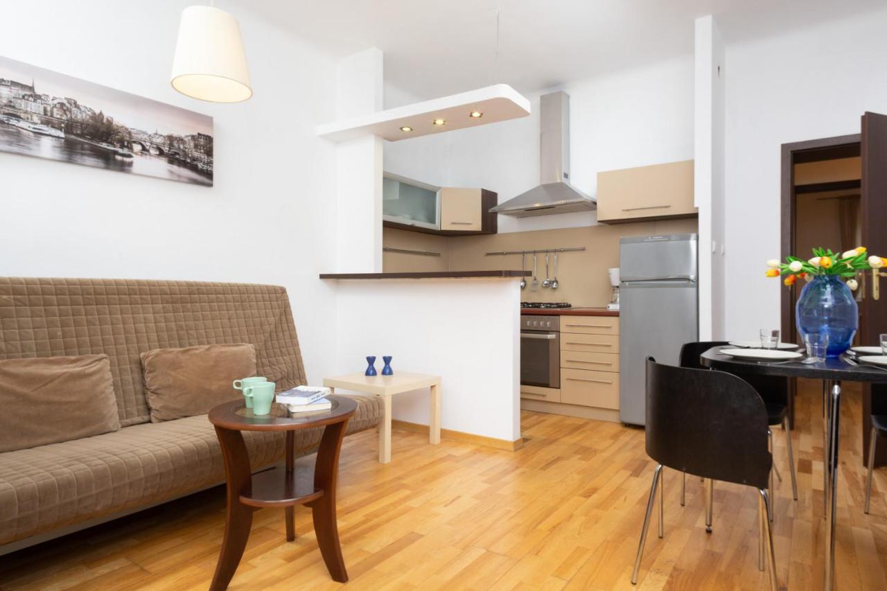 New Town By Renters * Warszawa